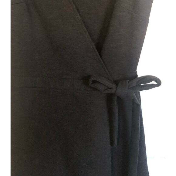 NWT J. Crew Factory Black Ponte Wrap Tie Waist Dress Sleeveless V-Neck - XXS - Picture 6 of 12